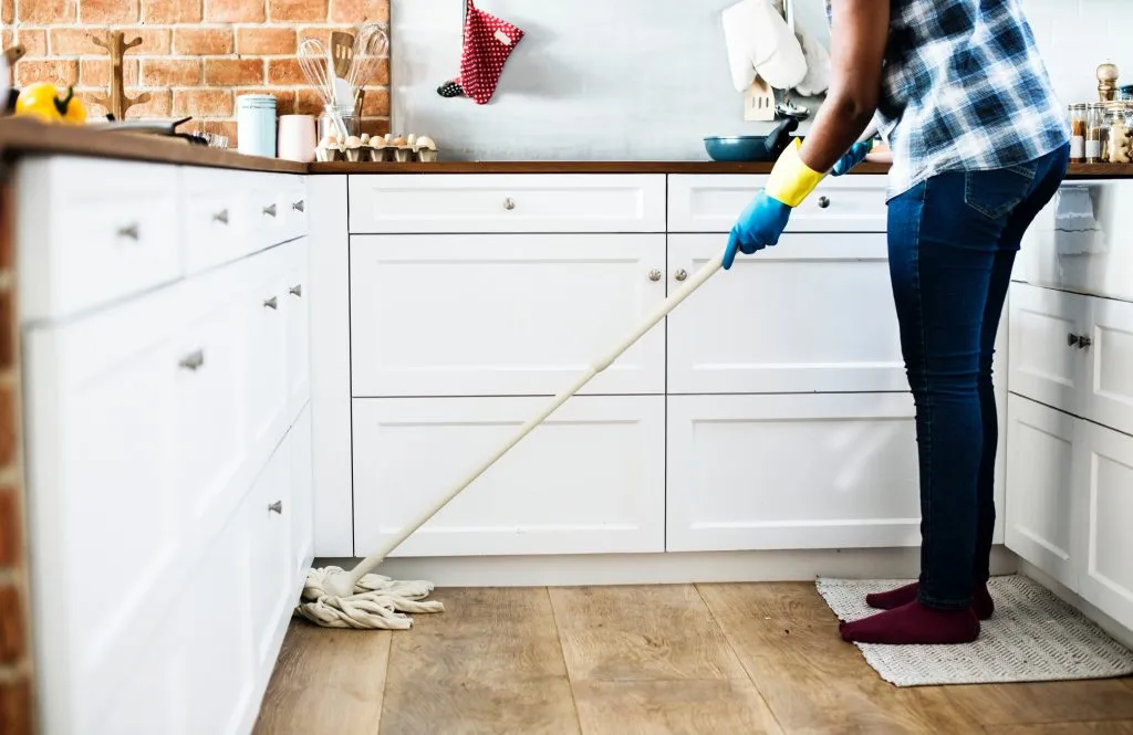 Alone Cabinets Chores 1321730