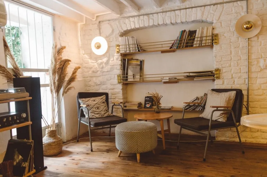 Apartment Books Chairs 2079246