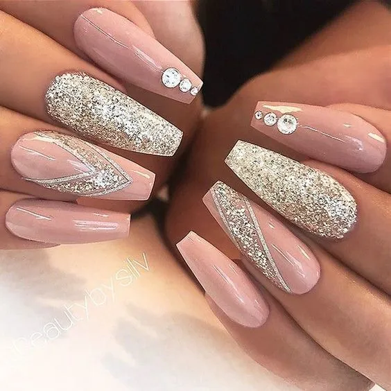 Source Pinterest Gems And Glitters Nail Art