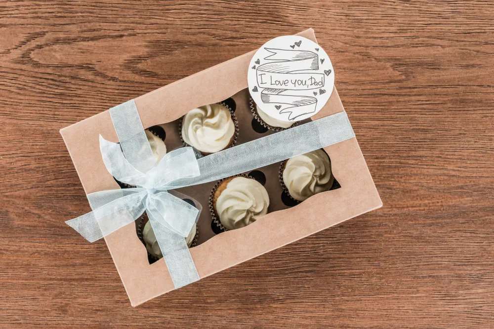 creative cupcake and gift box