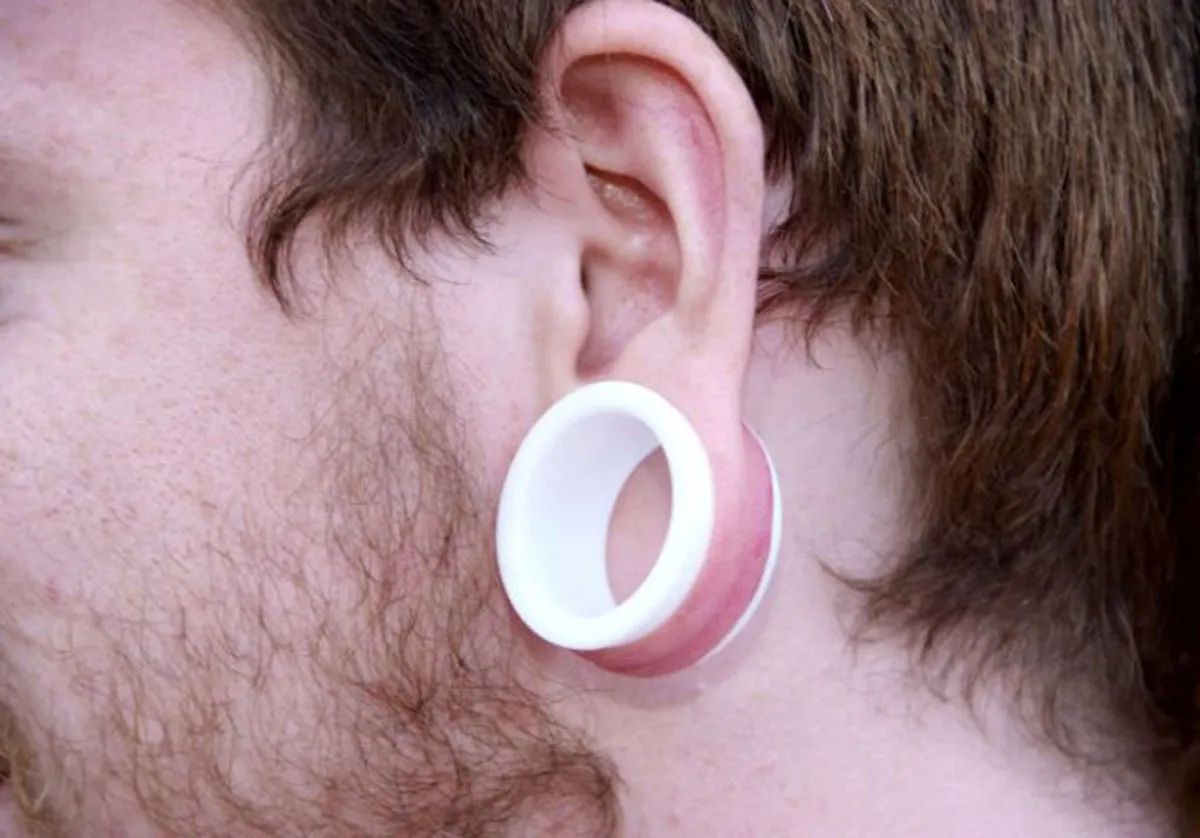 ear stretching kits