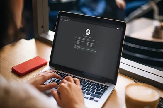 Visit a website through incognito tabs