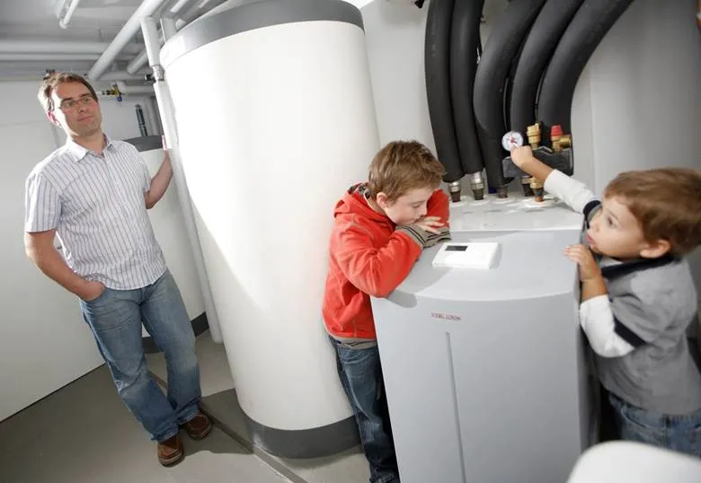 Electric Furnace vs Heat Pump