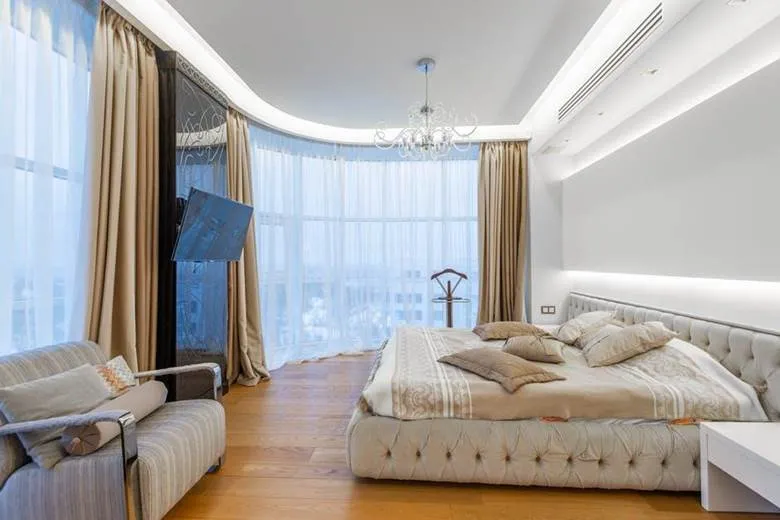One Bedroom Apartment